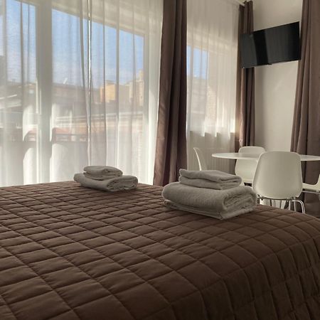 Quintino Sella Rooms Bari Exterior photo