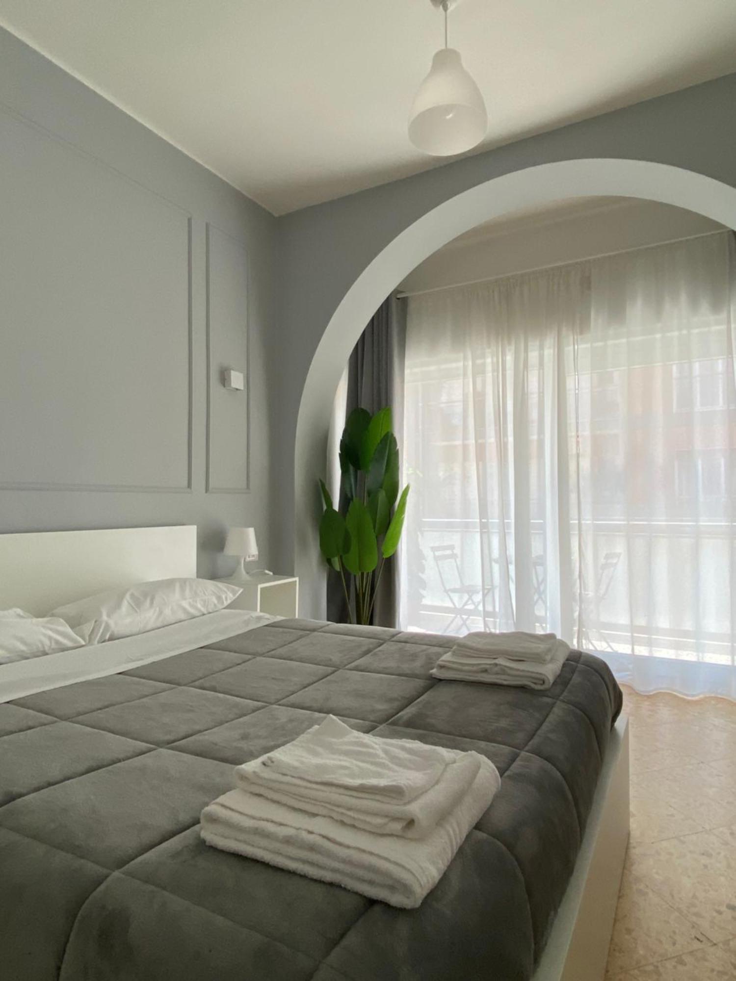 Quintino Sella Rooms Bari Exterior photo